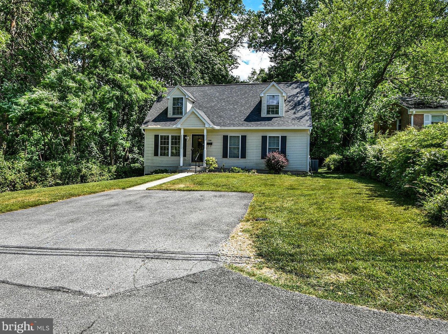 1304 Wheaton Ln, Silver Spring, MD 20902