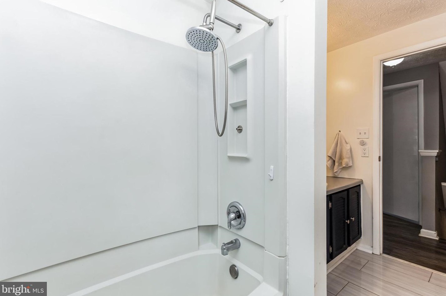 1233 Windmill Ln, Silver Spring MD  20905-6055 exterior