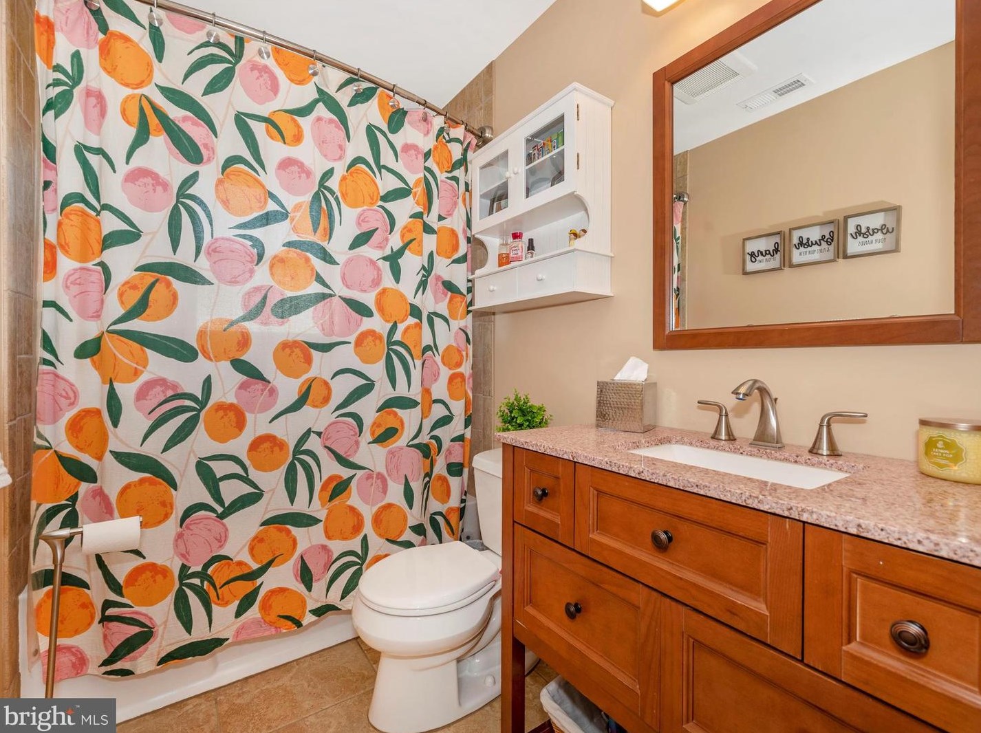 100 Spring St, Gaithersburg MD  20877-1922 exterior