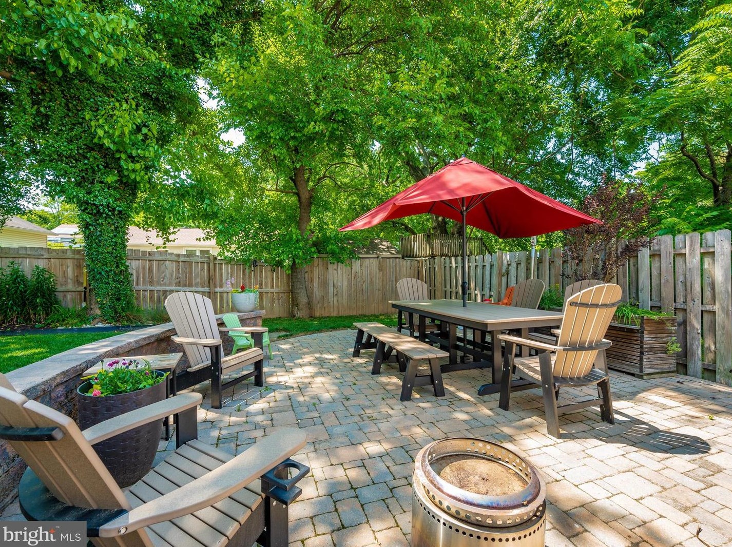 100 Spring St, Gaithersburg MD  20877-1922 exterior