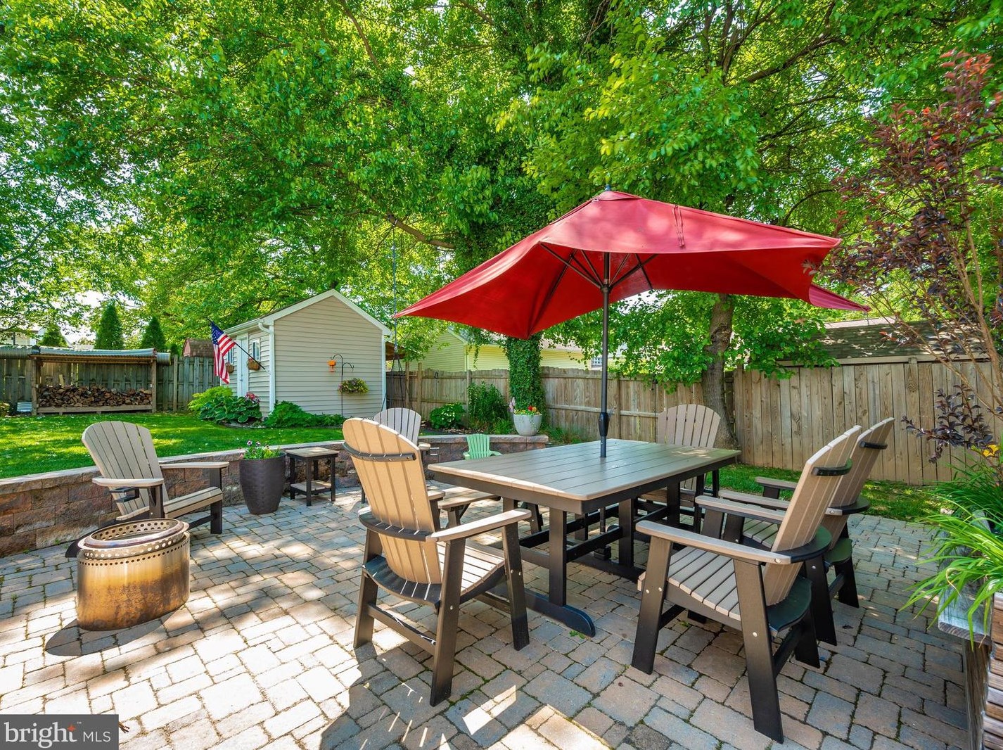 100 Spring St, Gaithersburg MD  20877-1922 exterior