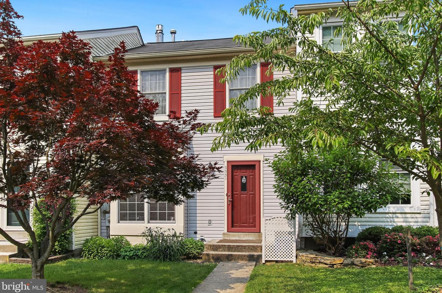 9551 White Pillar Ter, Gaithersburg, MD 20882-2815