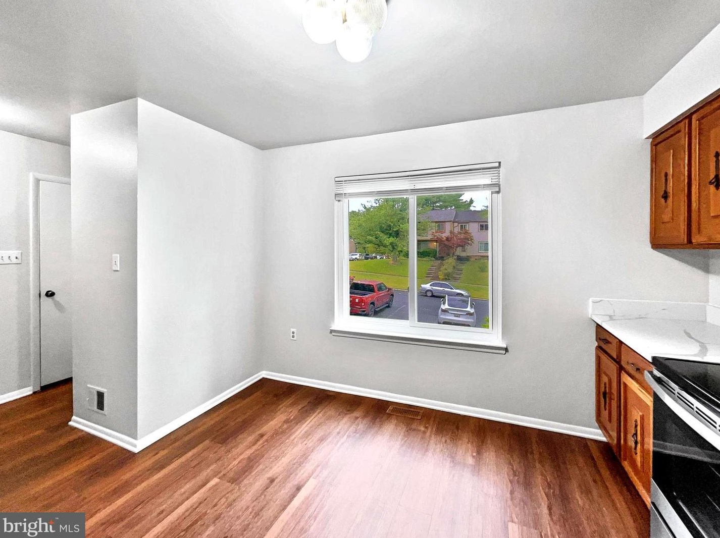 8935 Centerway Rd, Gaithersburg MD  20879-1801 exterior