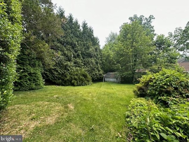 5913 Madawaska Rd, Bethesda, MD 20816-2339