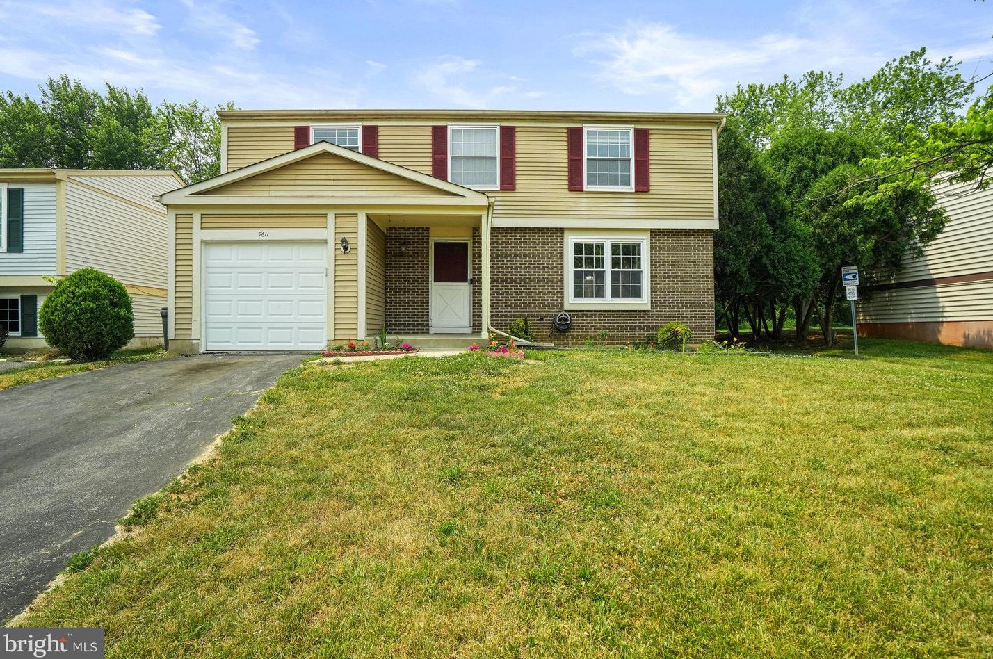 7611 Creekstone Ct, Gaithersburg, MD 20877-3818