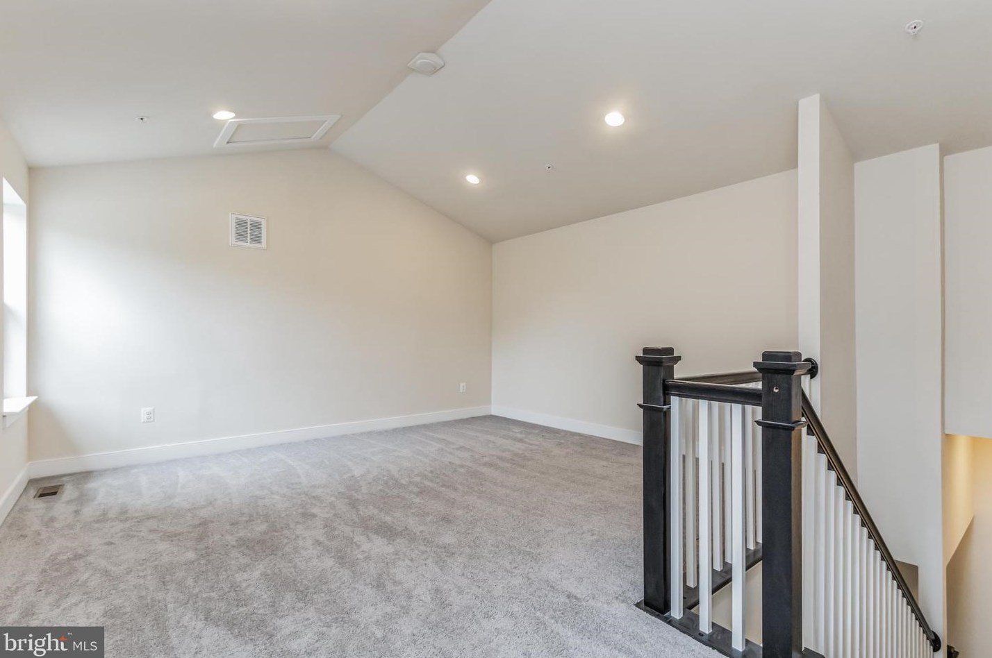 13213 Shawnee Ln, Clarksburg MD  20871 exterior