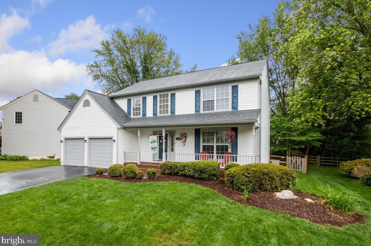 8404 Tea Rose Dr, Gaithersburg, MD 20879-4651