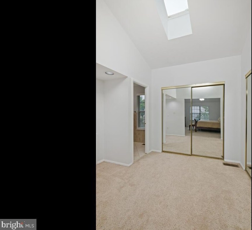 8404 Tea Rose Dr, Gaithersburg MD  20879-4651 exterior