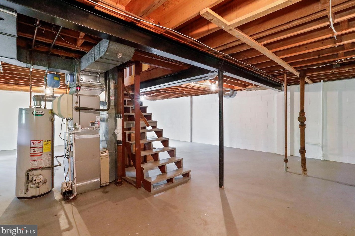 18929 Diary Rd, Gaithersburg MD 20886-3136 exterior