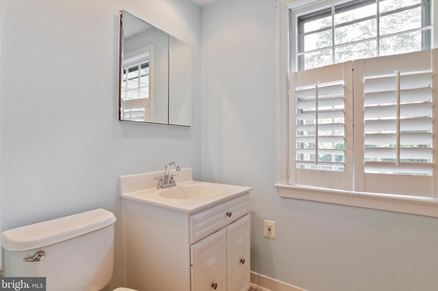 18929 Diary Rd, Gaithersburg MD 20886-3136 exterior