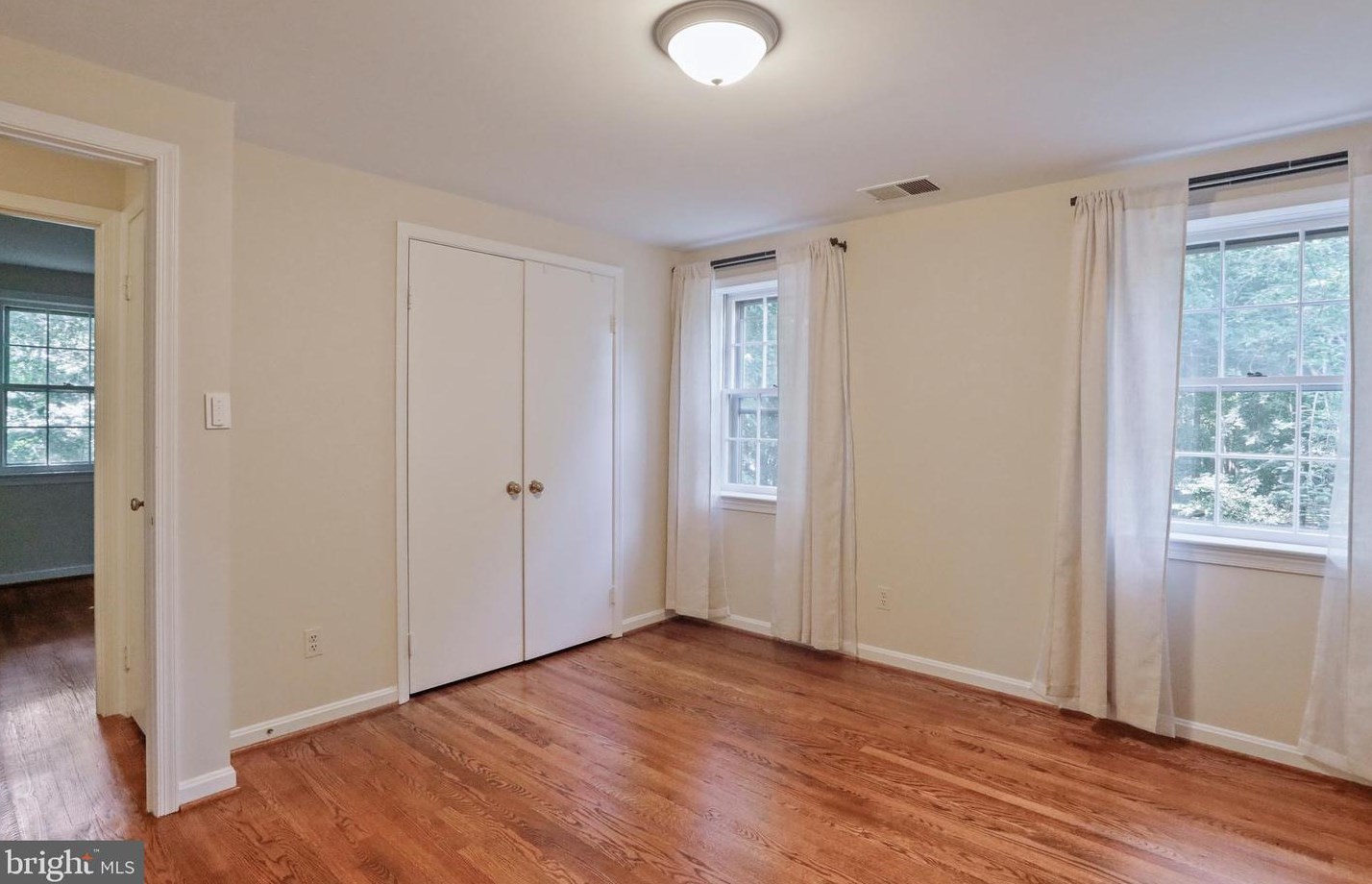 18929 Diary Rd, Gaithersburg MD 20886-3136 exterior