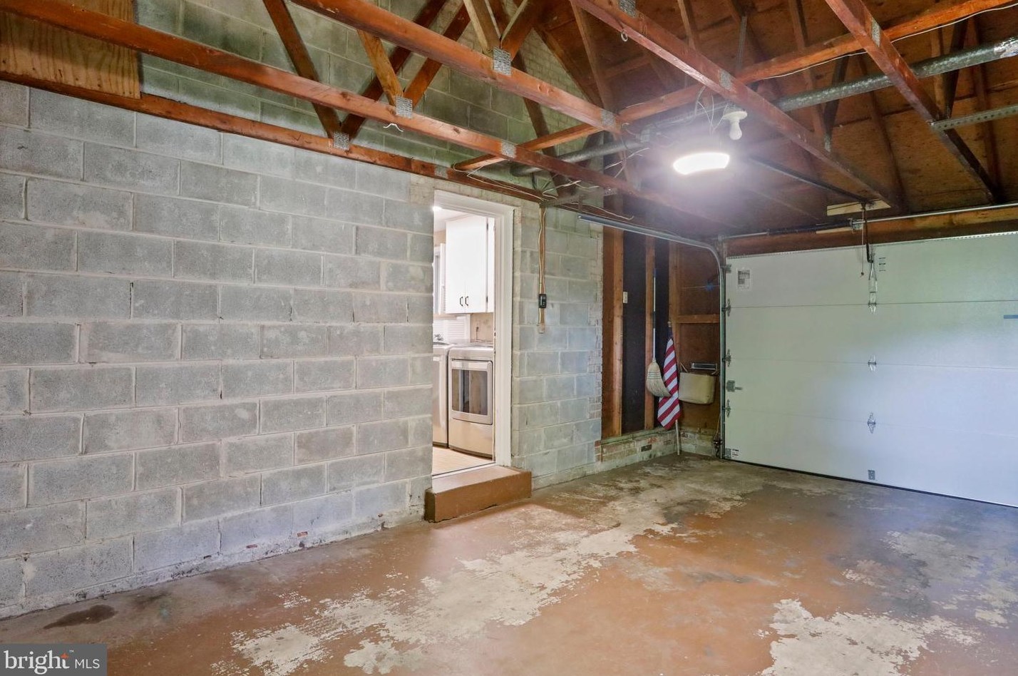 18929 Diary Rd, Gaithersburg MD 20886-3136 exterior