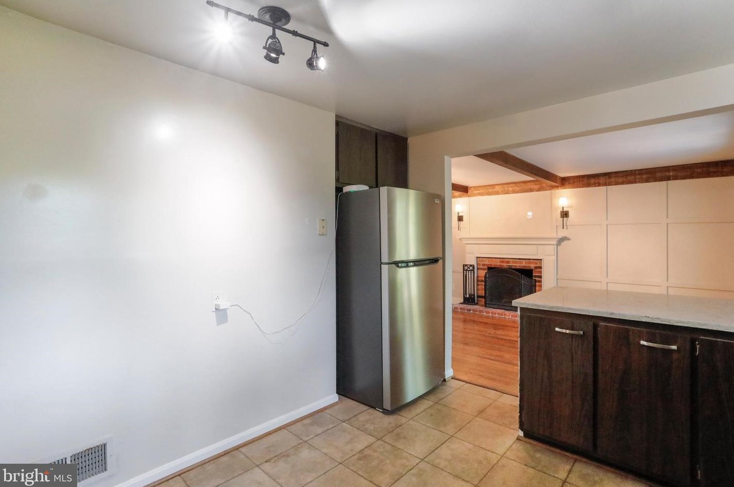 18929 Diary Rd, Gaithersburg MD 20886-3136 exterior