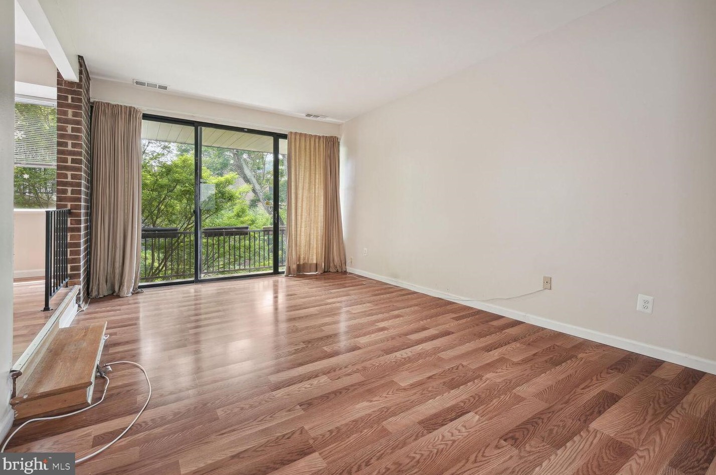 2113 Walsh View Terrace #302, Silver Spring, MD 20902