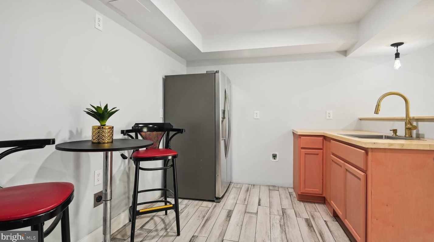 20813 Aspenwood Ln, Gaithersburg MD  20886-4067 exterior