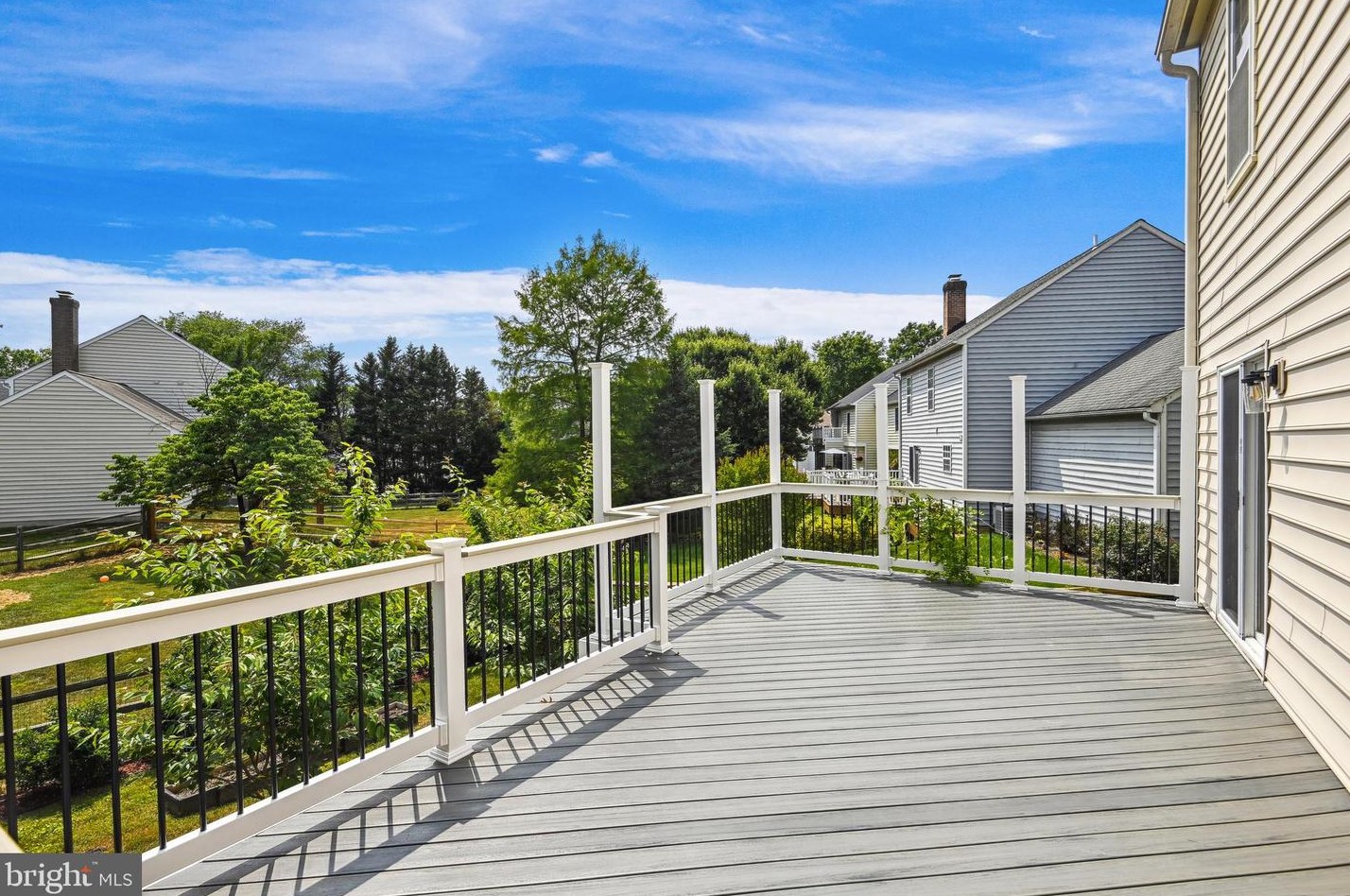 20813 Aspenwood Ln, Gaithersburg MD  20886-4067 exterior