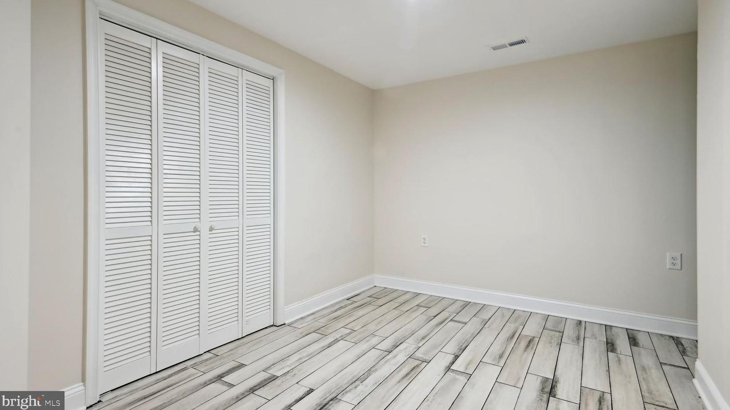 20813 Aspenwood Ln, Gaithersburg MD  20886-4067 exterior