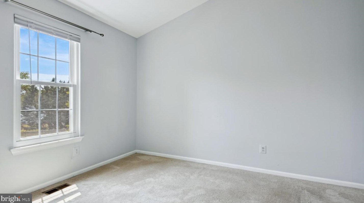 20813 Aspenwood Ln, Gaithersburg MD  20886-4067 exterior