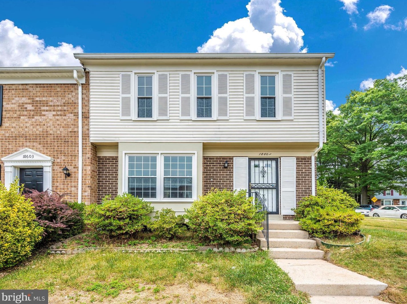 18601 Nuthatcher Ln, Gaithersburg MD  20879-1707 exterior