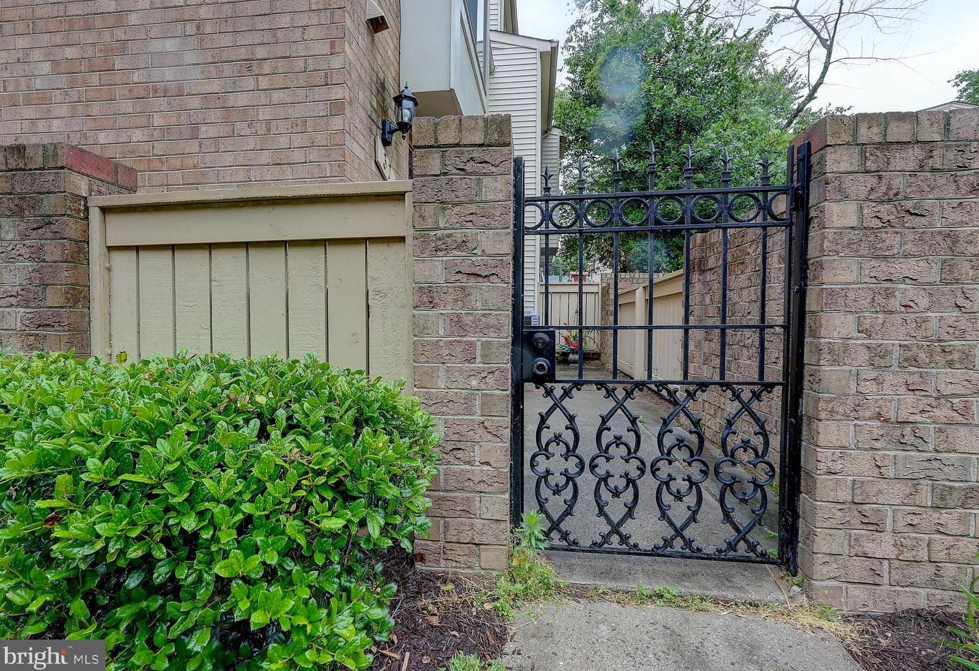 37 Docena Ct, Gaithersburg, MD 20886-4234