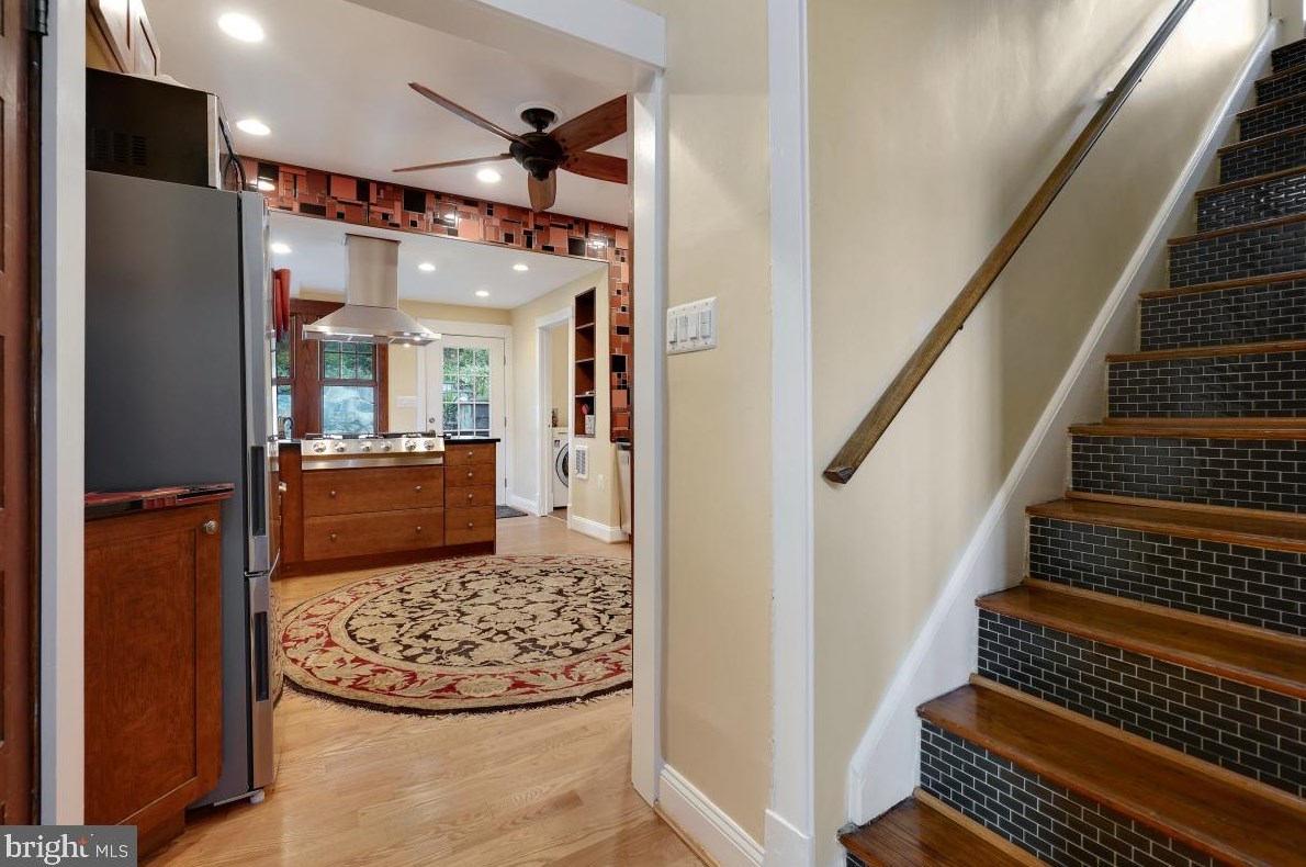 6710 Westmoreland Ave, Silver Spring MD 20912-4406 exterior