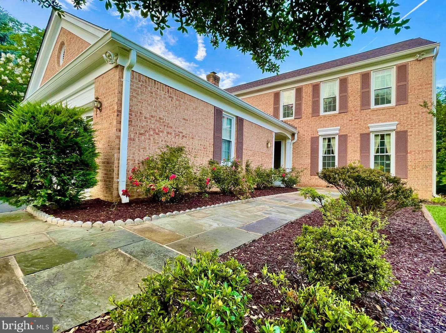 14921 Village Gate Dr, Silver Spring, MD 20906