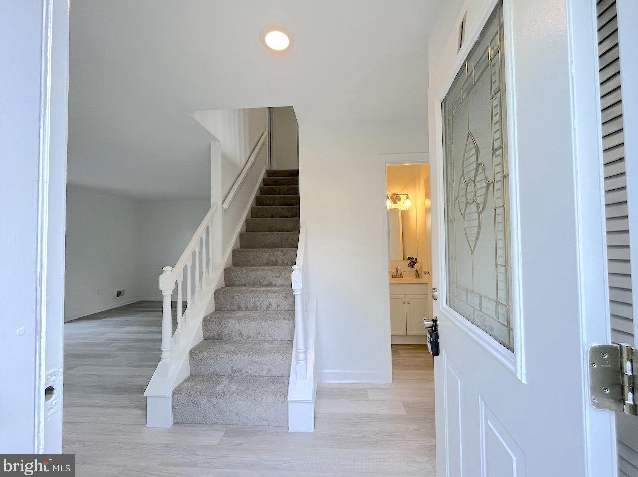 1 Big Acre Sq, Gaithersburg, MD 20878-2838
