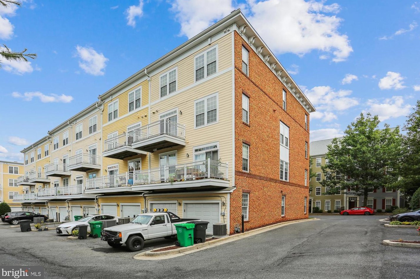 121 Bucksfield Rd, Gaithersburg, MD 20878-6522