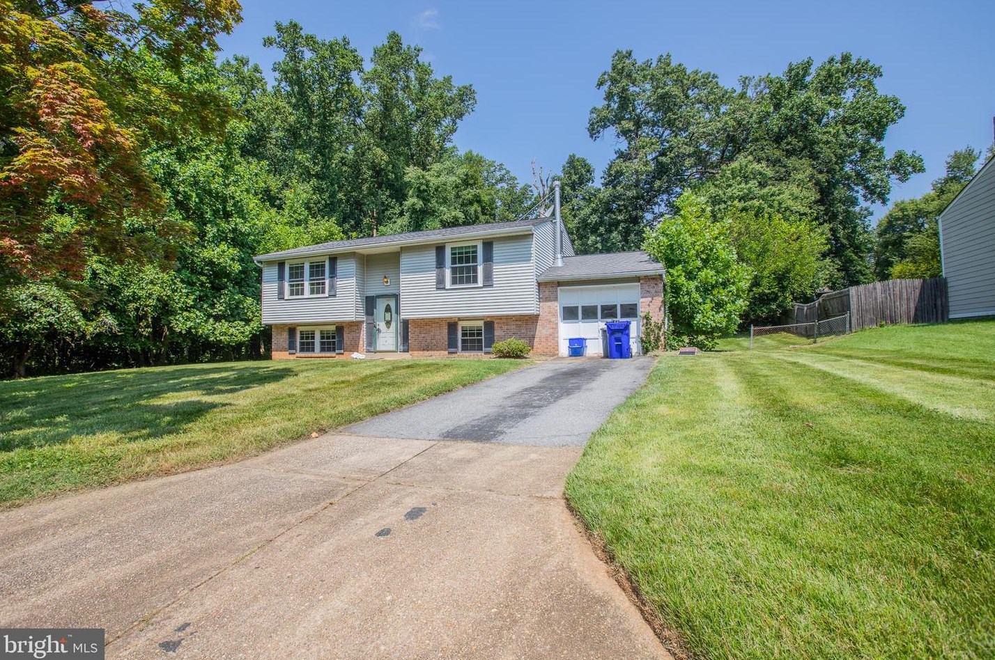 1312 Rainbow Dr, Silver Spring, MD 20905