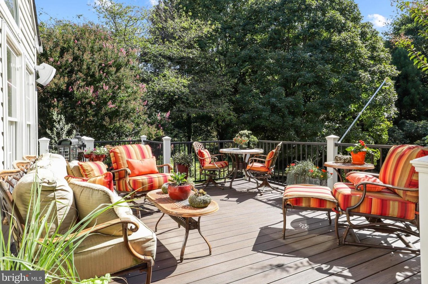 9704 Huntmaster Rd, Gaithersburg MD 20882-1332 exterior