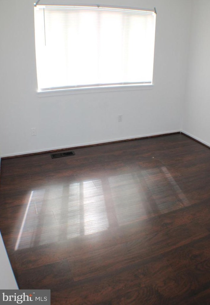 10008 Wedge Way, Gaithersburg MD 20886-1351 exterior