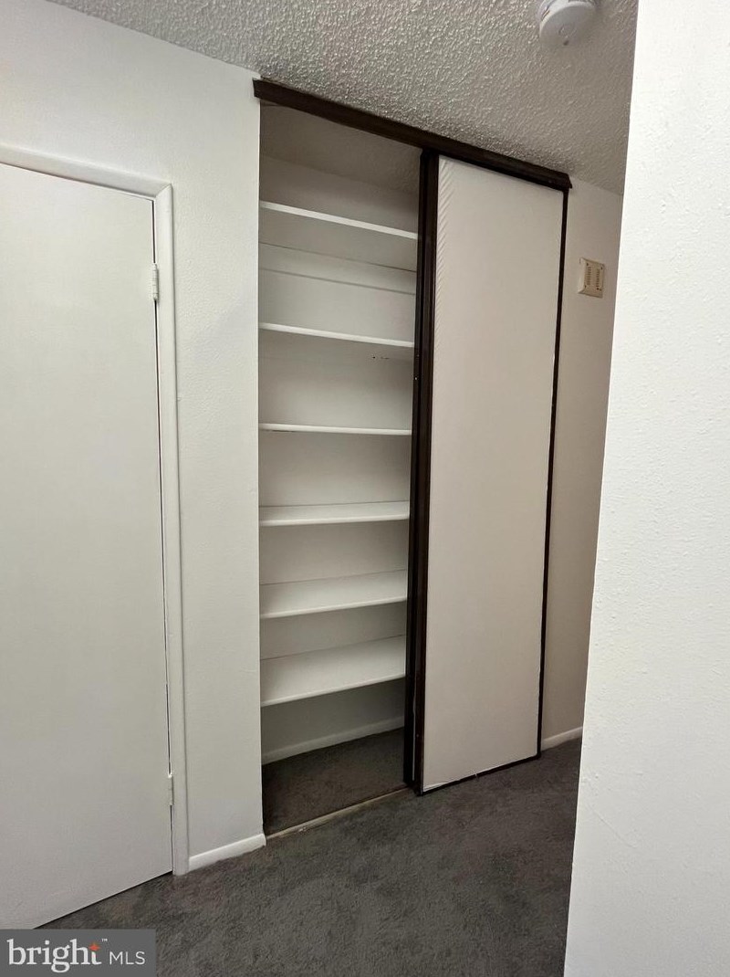 15111 Glade Dr #12-2f, Silver Spring, MD 20906