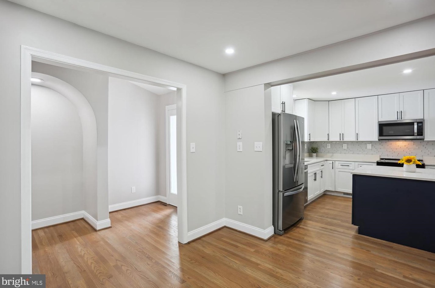 24404 Welsh Rd, Gaithersburg MD  20882-3934 exterior