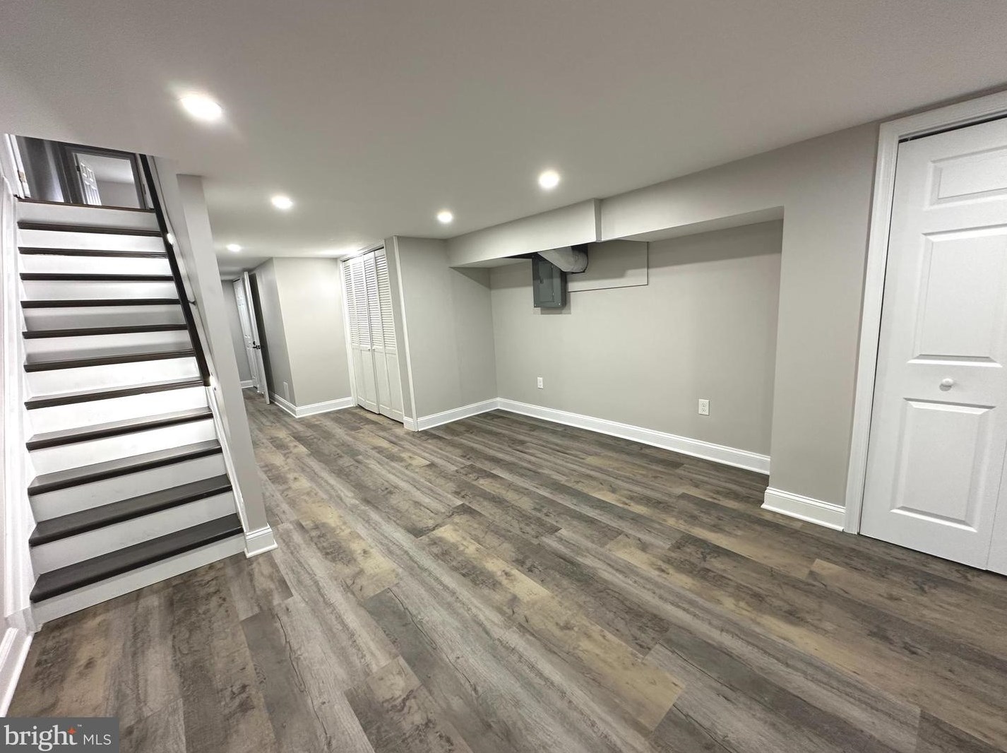 24404 Welsh Rd, Gaithersburg MD  20882-3934 exterior