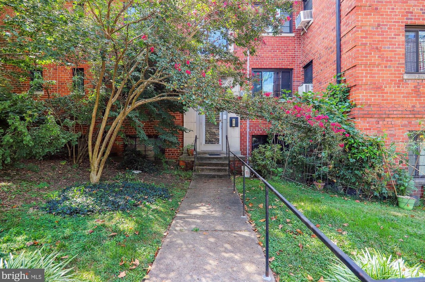 8722 Manchester Rd #1, Silver Spring, MD 20901