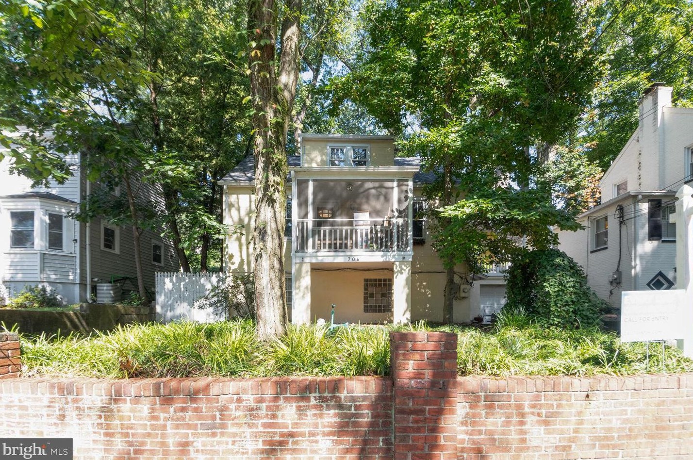 706 Maplewood Ave, Silver Spring, MD 20912