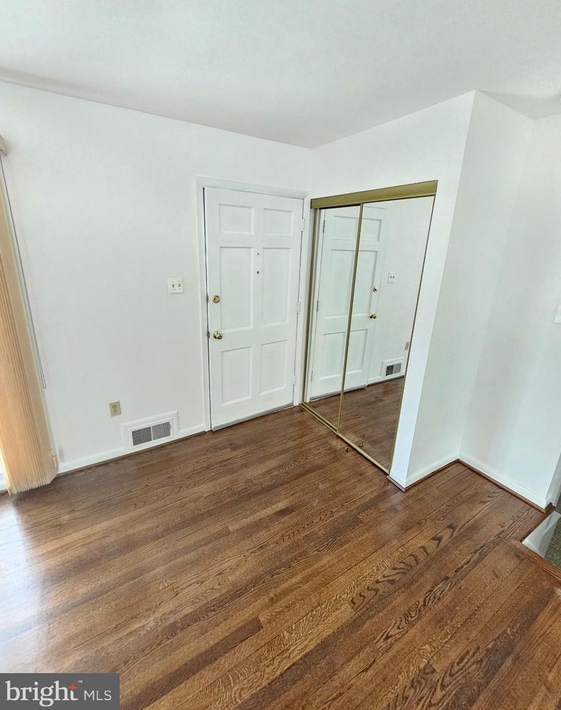 4010 Isbell St, Silver Spring, MD 20906