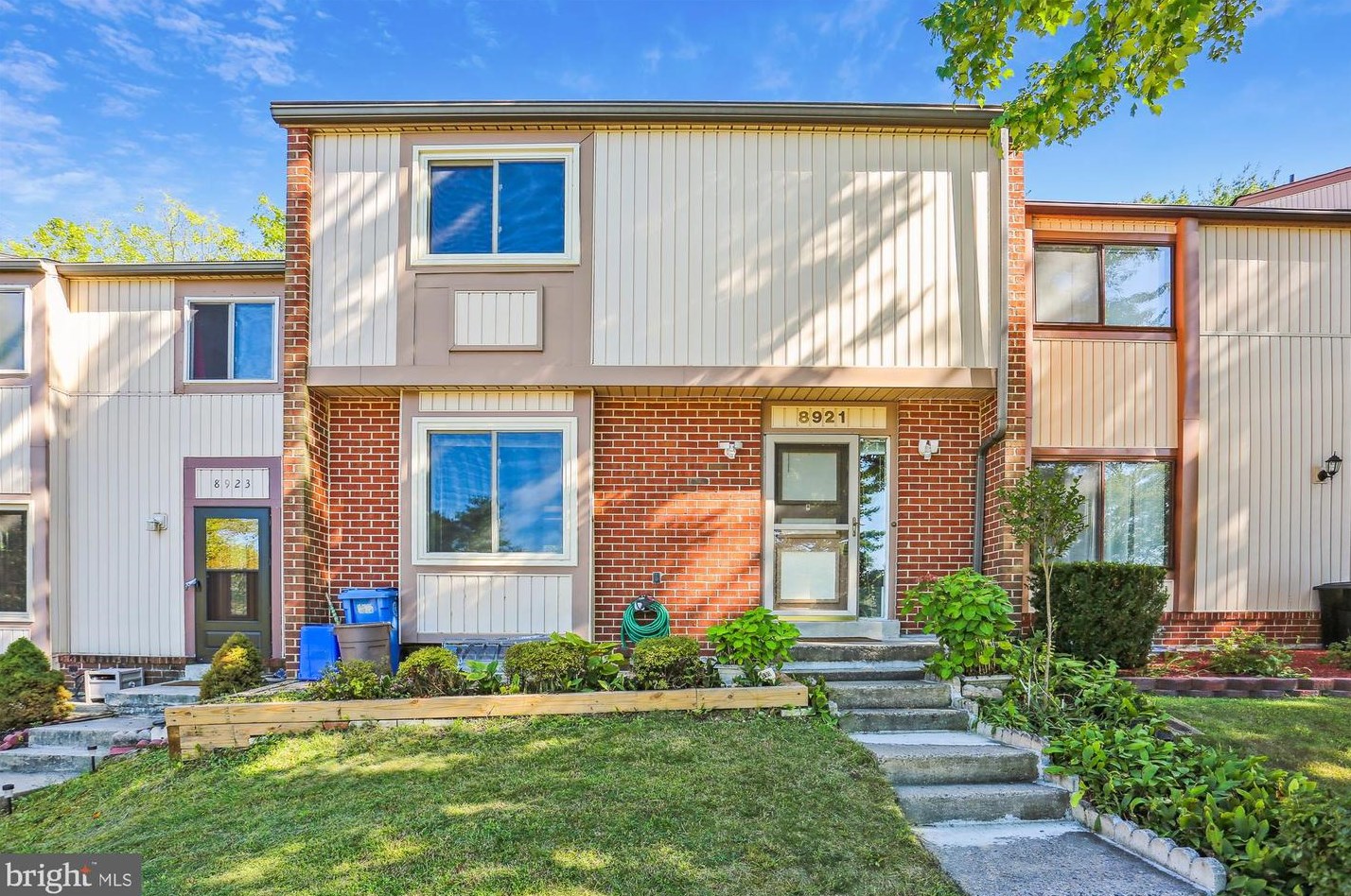 8921 Centerway Rd, Gaithersburg, MD 20879-1801