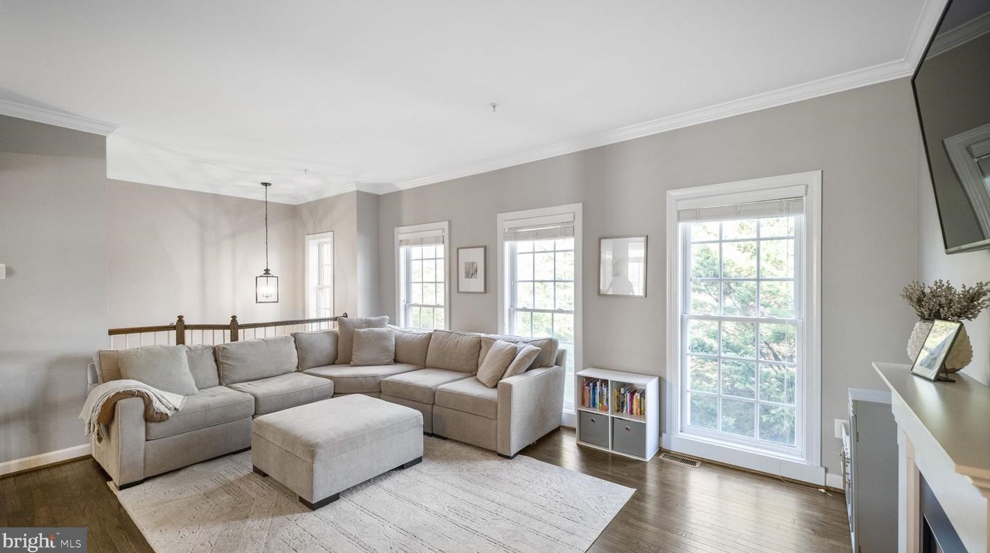 23618 General Store Dr, Clarksburg MD 20871-4322 exterior