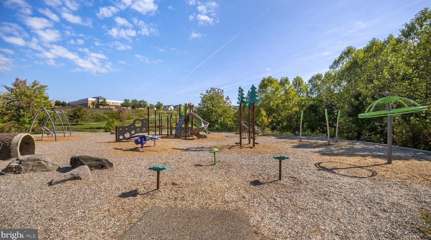 23618 General Store Dr, Clarksburg MD 20871-4322 exterior