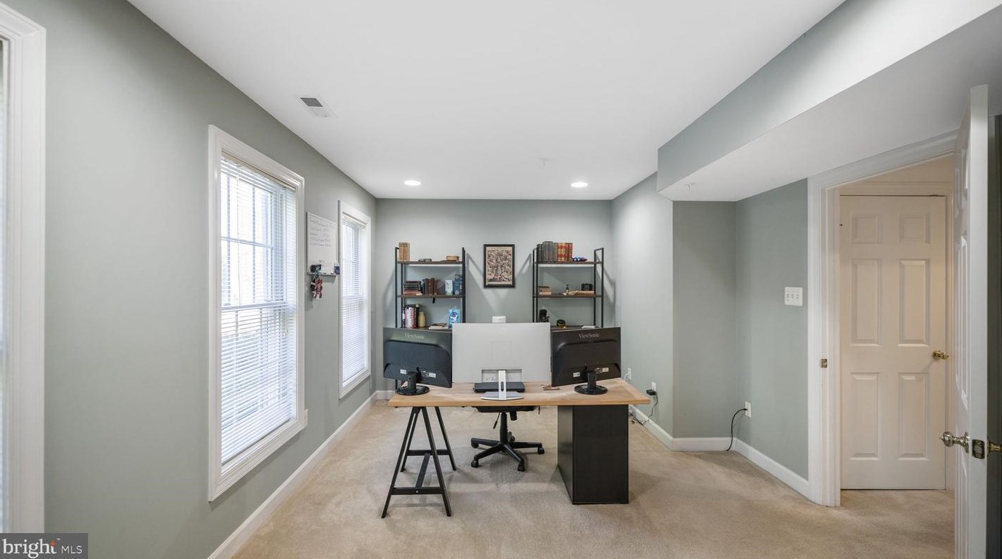 23618 General Store Dr, Clarksburg MD 20871-4322 exterior