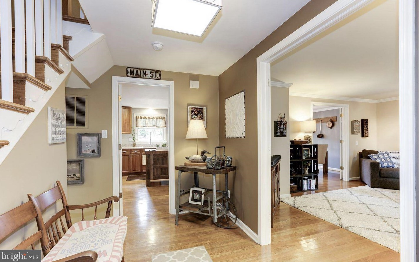 9525 Whetstone Dr, Gaithersburg MD  20886-3109 exterior