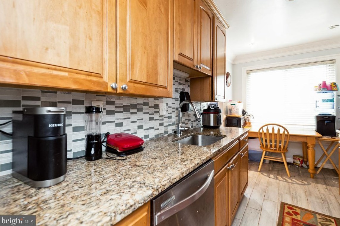 10317 Ridgeline Dr, Gaithersburg MD  20886-3007 exterior