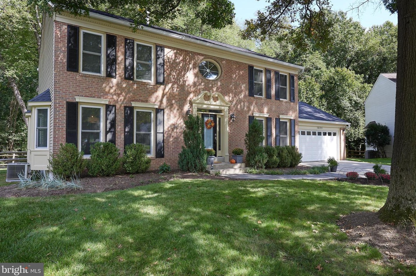 16125 Howard Landing Dr, Gaithersburg, MD 20878-2274