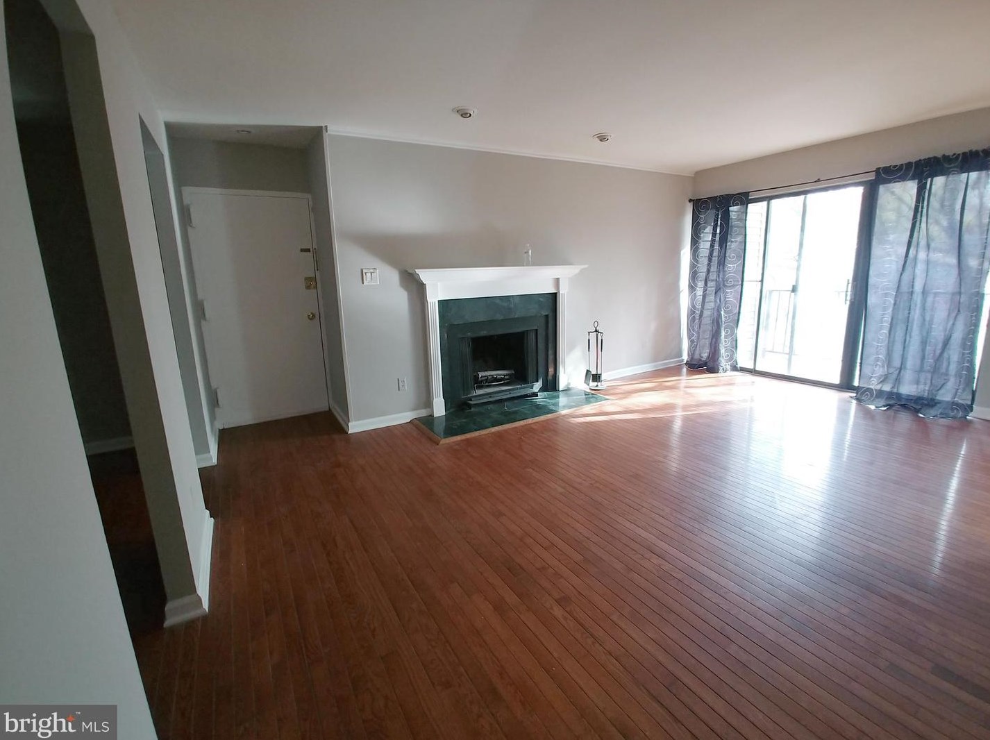 132 Duvall Ln, Gaithersburg MD  20877-1641 exterior