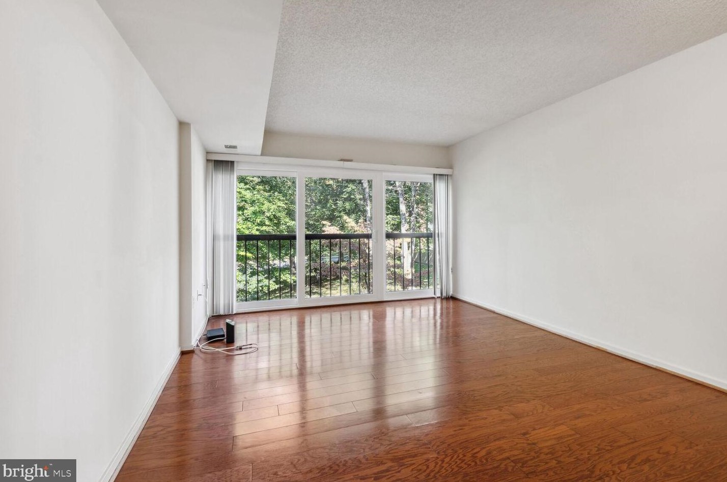 2921 N Leisure World Blvd #1-223, Silver Spring, MD 20906