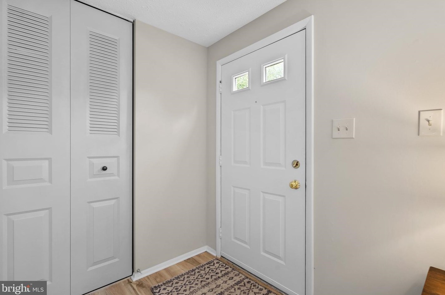 8854 Cross Country Pl, Gaithersburg, MD 20879-4620