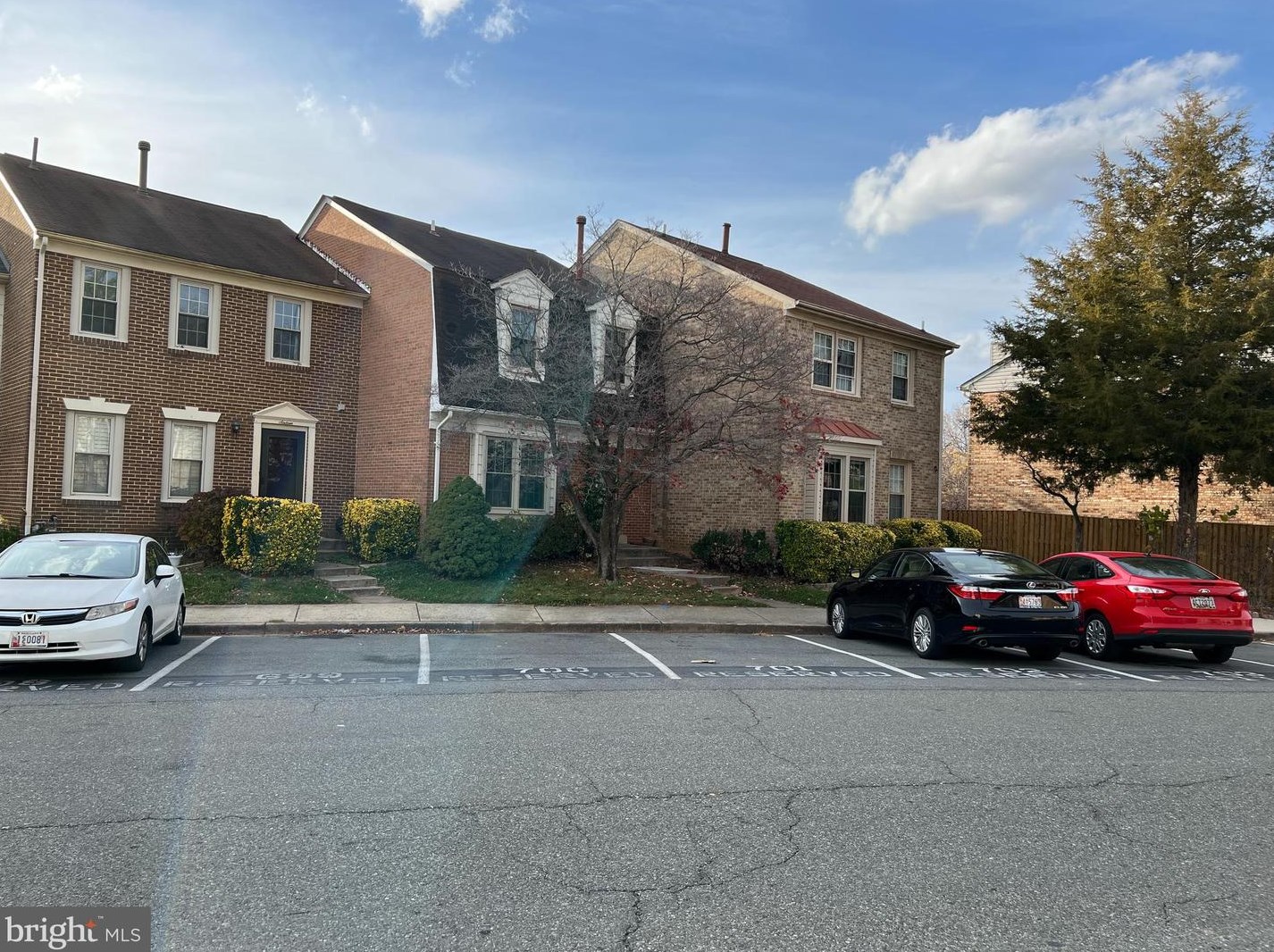 14 Bralan Ct, Gaithersburg, MD 20877