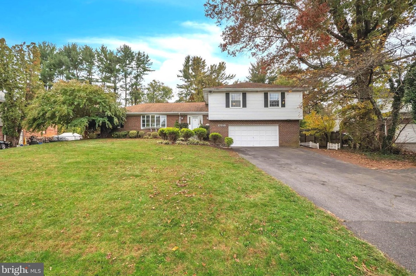 17513 Princess Anne Dr, Olney, MD 20832