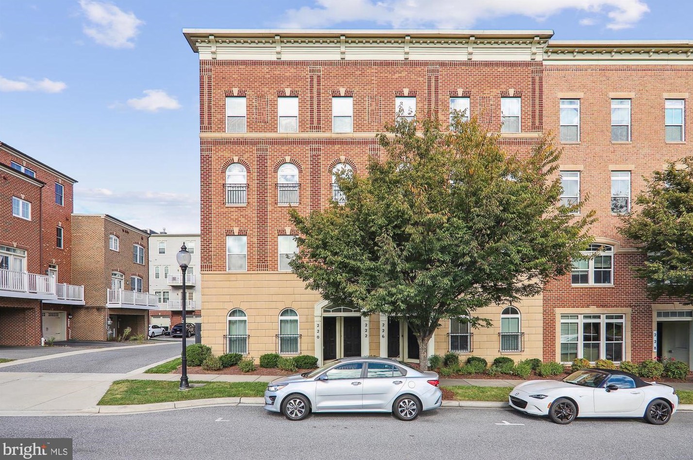 222 Urban Ave, Gaithersburg, MD 20878-4034